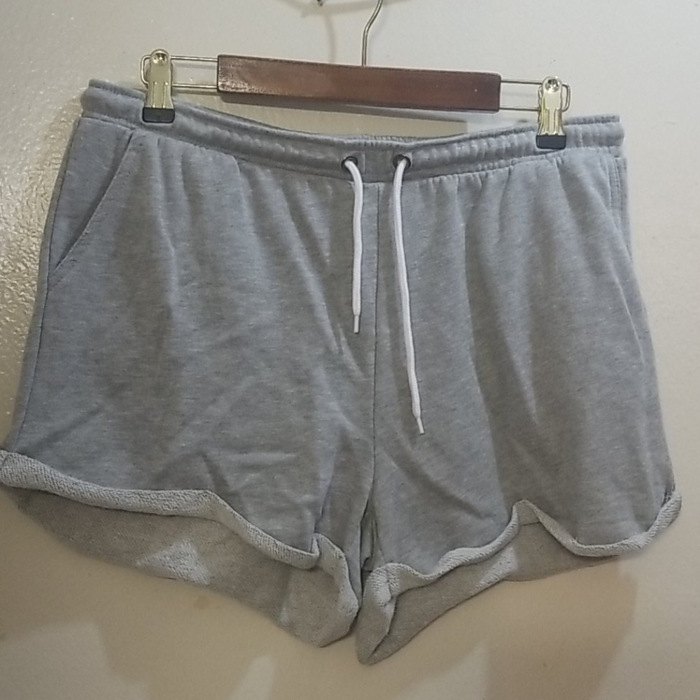 Gray shorts